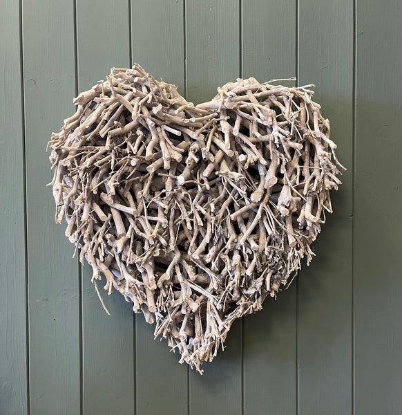 Tea branch heart deco